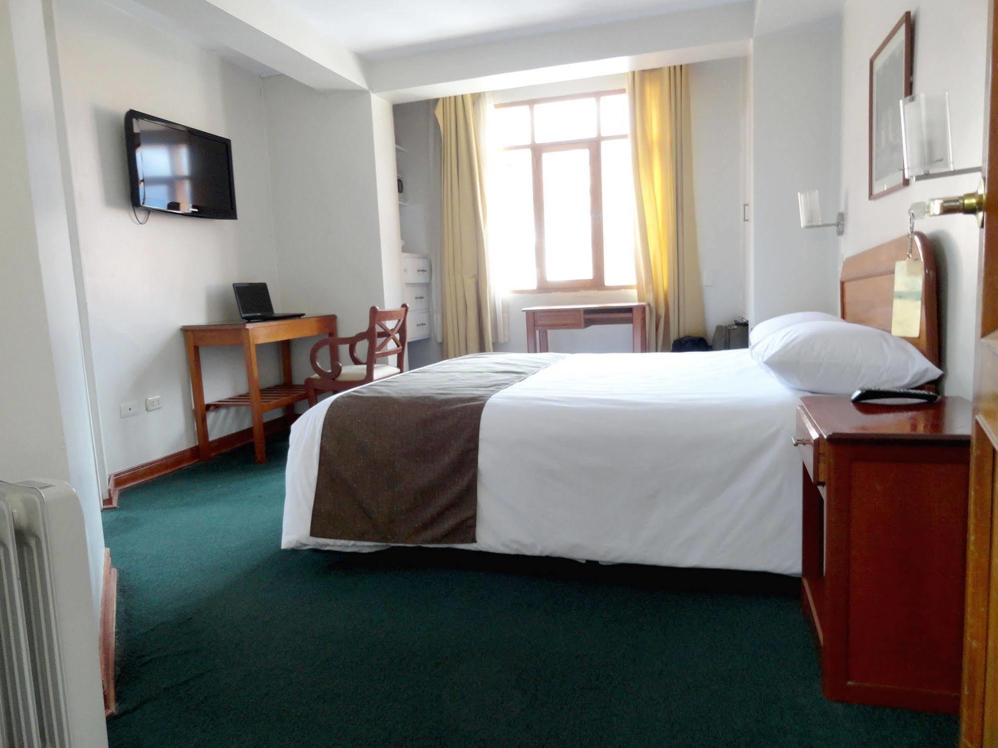 Emperador Plaza Hotel Cusco Bagian luar foto