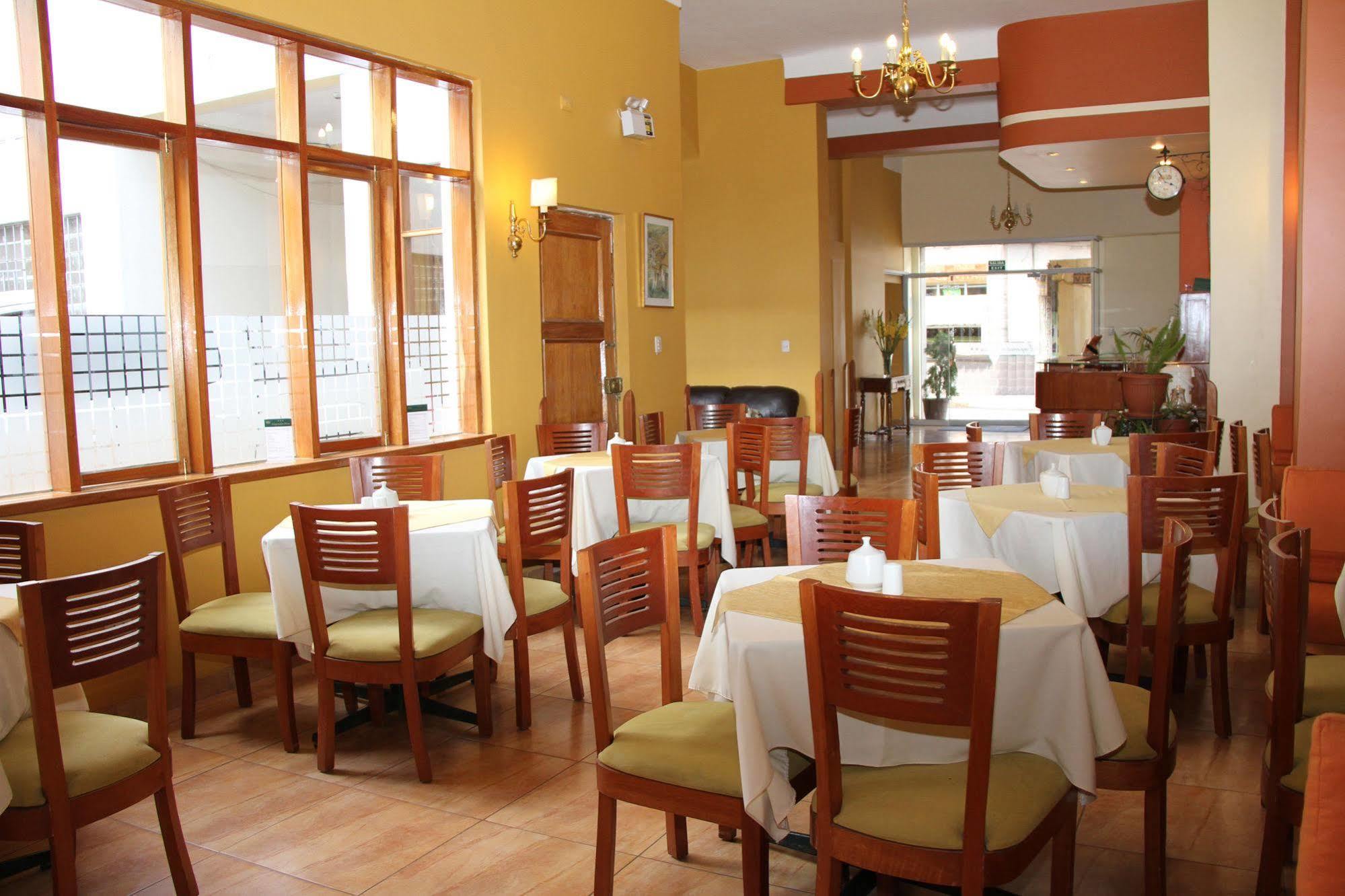 Emperador Plaza Hotel Cusco Bagian luar foto